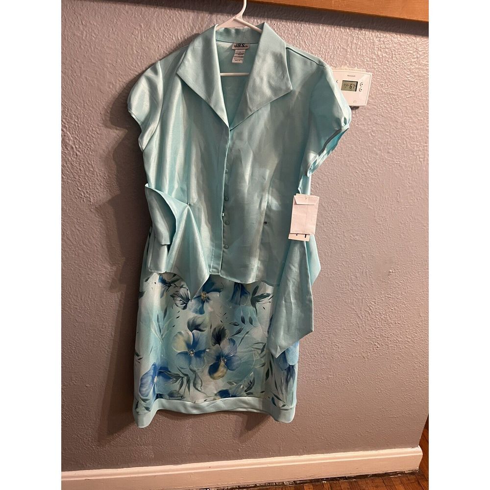 JBS Ltd. Women's‎ Skirt and Top Set Size 10 Teal Blue